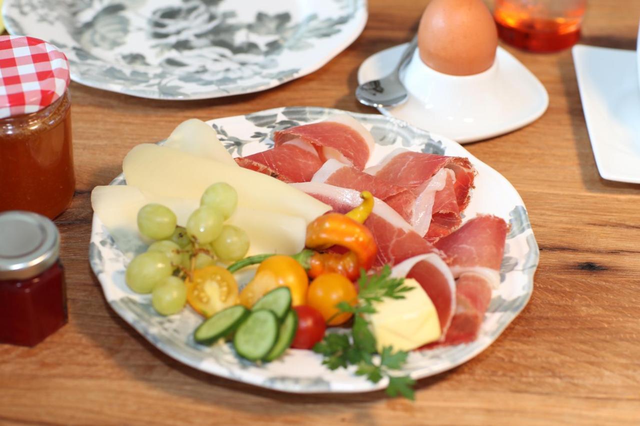 Steirerloft Apartment Sankt Peter am Ottersbach Екстериор снимка